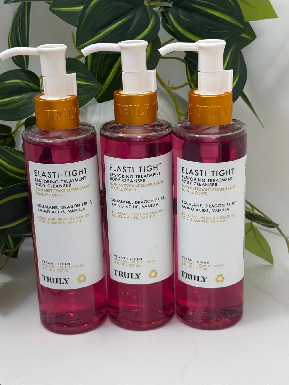 TRULY Elasti-Tight Restoring Treatment Body Cleanser — NEW